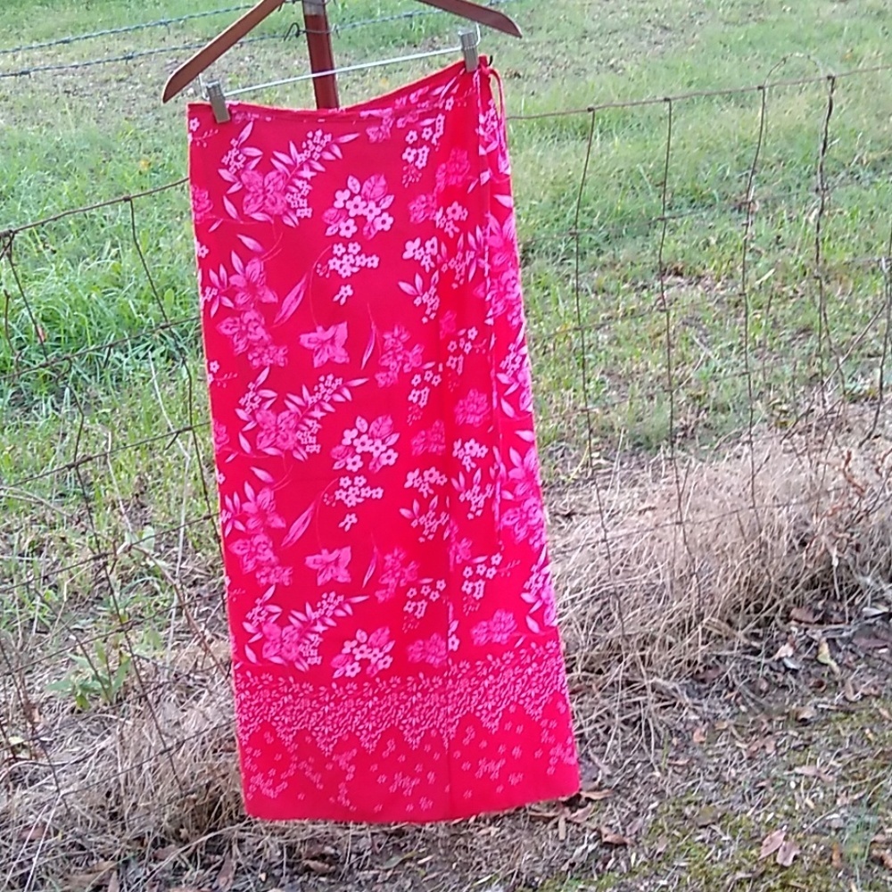 Jonathan Martin tye  Wrap Skirt size medium